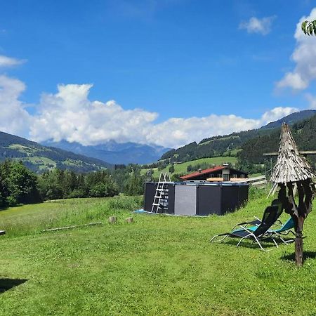 Hexenhaus Appartement Hüttau Buitenkant foto