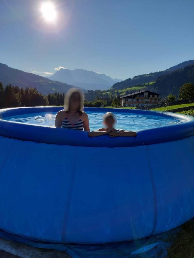 Hexenhaus Appartement Hüttau Buitenkant foto